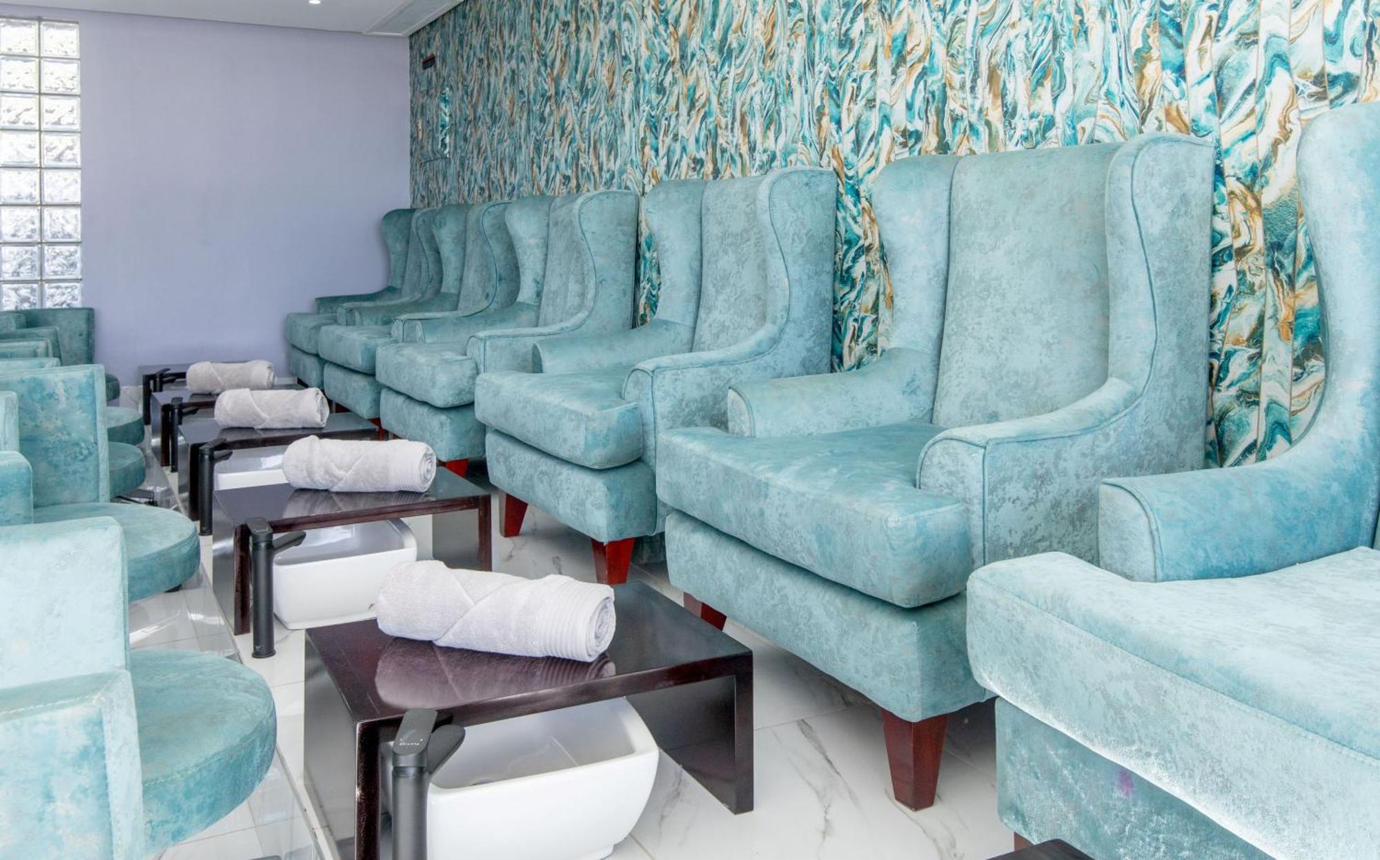 Dolphin Bay Boutique Hotel And Spa Port Elizabeth Dış mekan fotoğraf