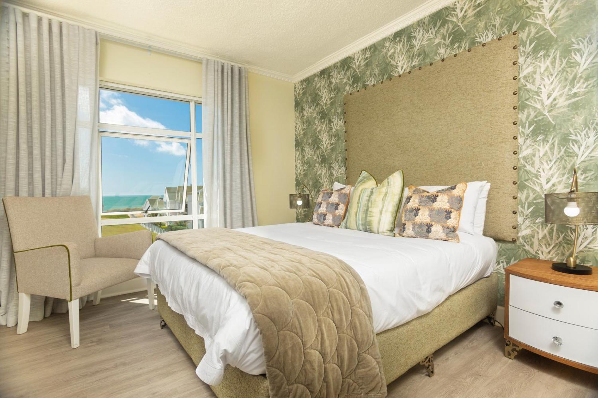 Dolphin Bay Boutique Hotel And Spa Port Elizabeth Dış mekan fotoğraf